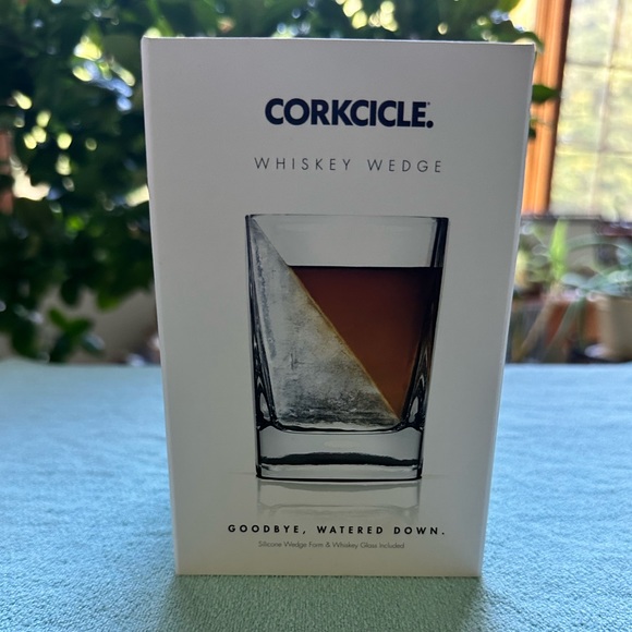 Corkcicle Whiskey Wedge - Picture 1 of 5
